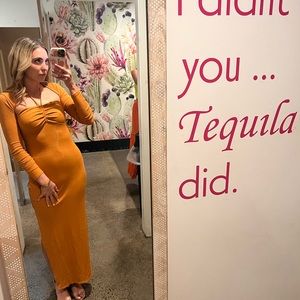 Woman’s casual dress